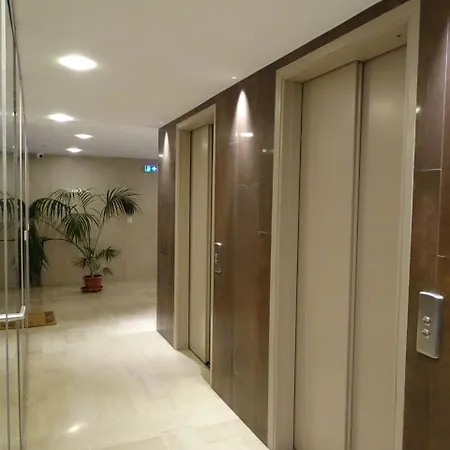 Renove En Rez De Jardin Climatise * Cannes