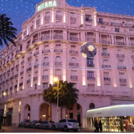 Renove En Rez De Jardin Climatise Cannes
